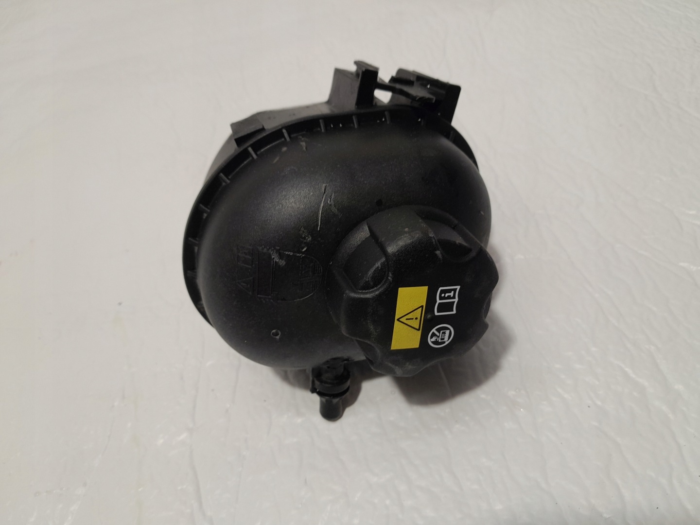 BMW X3 G01 LCI ekspanziona posuda 8610661