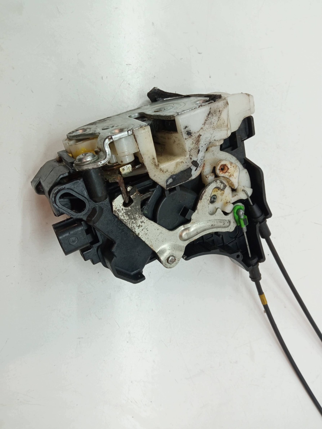 lock door left front Peugeot 4007 and (2007-2012)