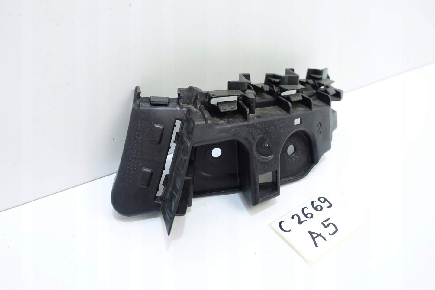 bumper bracket right rear part AUDI A1 II 82A 82A807378