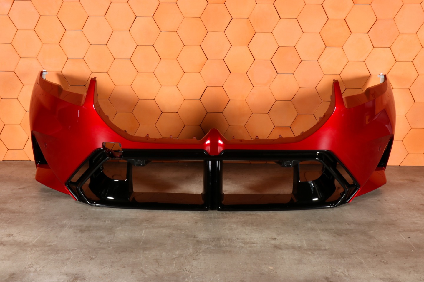 BMW M5 G90 G99 complete bumper front front C68 DRAGON FIRE RED USA
