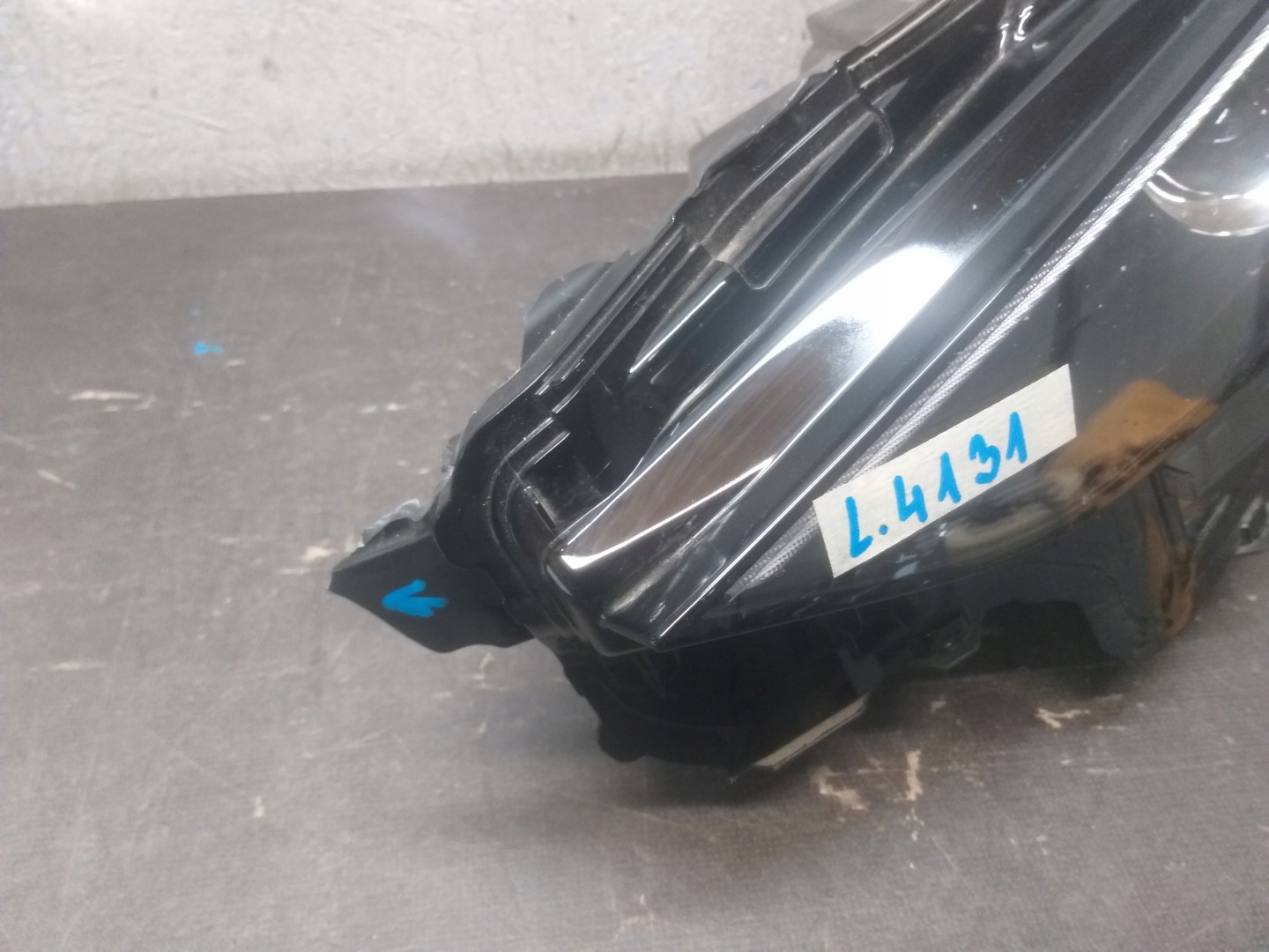 light front left MAZDA III 3 BP FULL LED 19- BCJH-51040