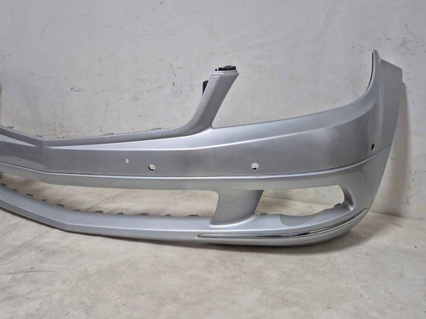 MERCEDES C-KLASA W204 07-10 bumper front front