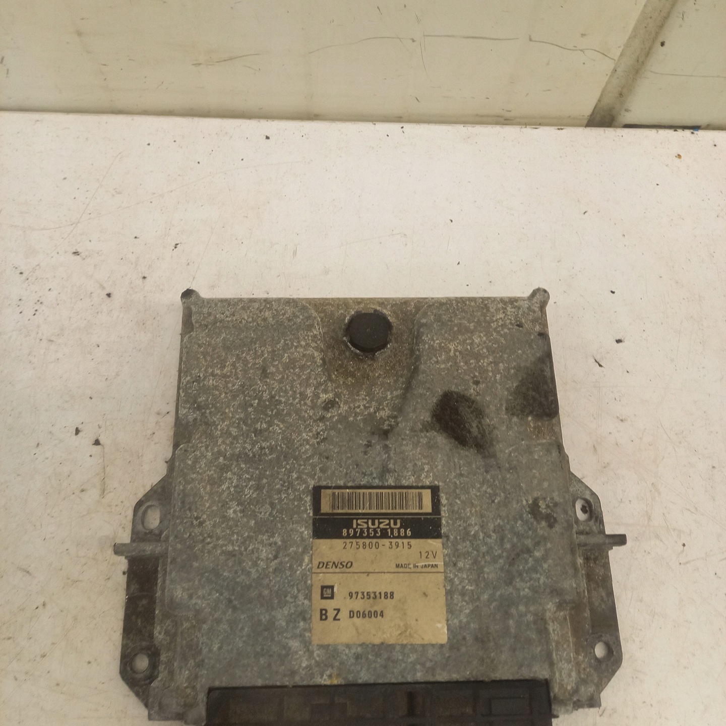 computer of the engine control unit OPEL SIGNUM 8973531886