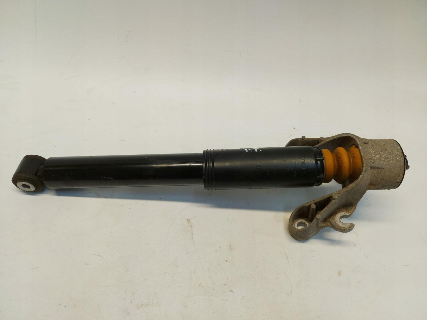 VOLVO XC60 II LIFT Stoßdämpfer heck 32346051