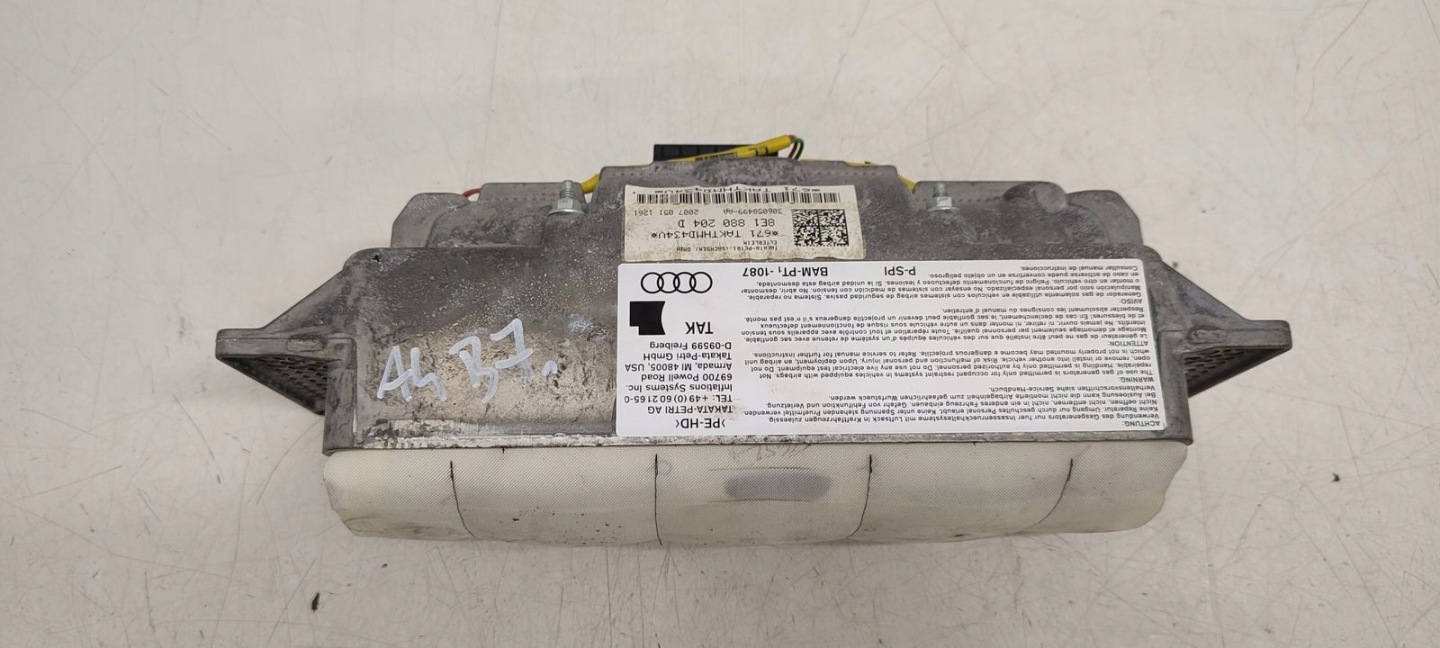 airbag airbag spolujezdce Audi A4 B7 2,7 TDI