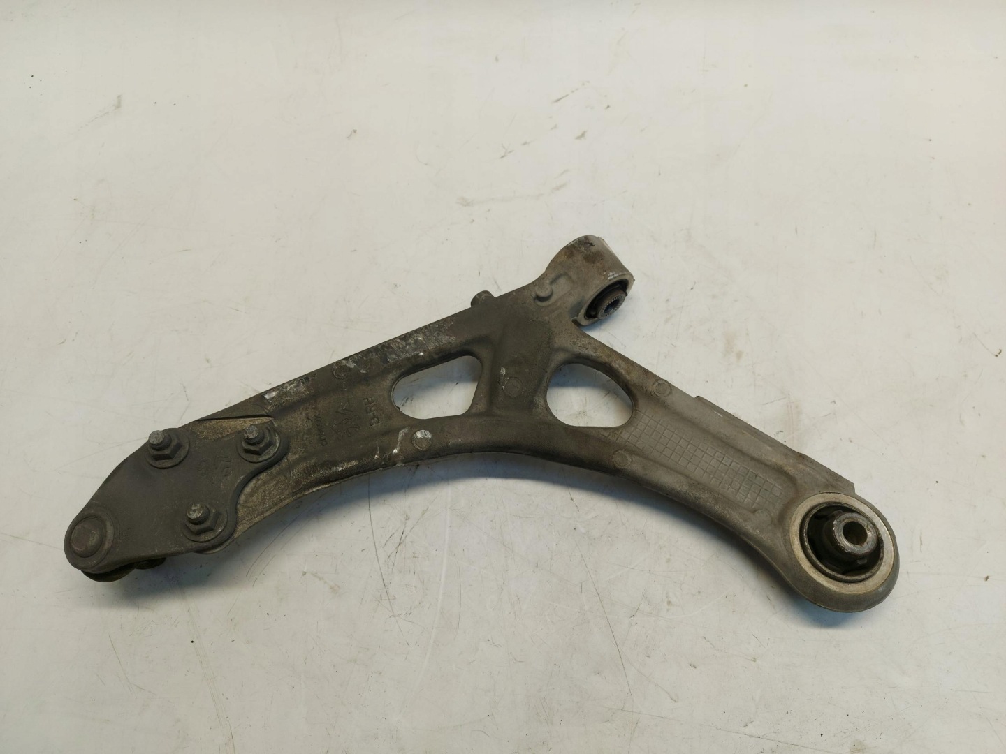 Peugeot 408 GT P54 arm right front arm