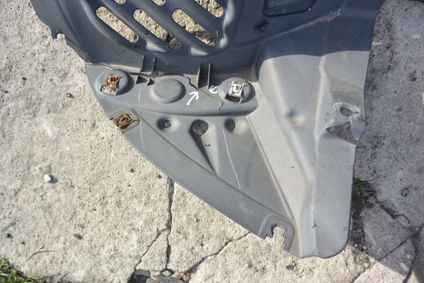 mudguard right left front BMW X3 F25 7213642 7213644 7213641
