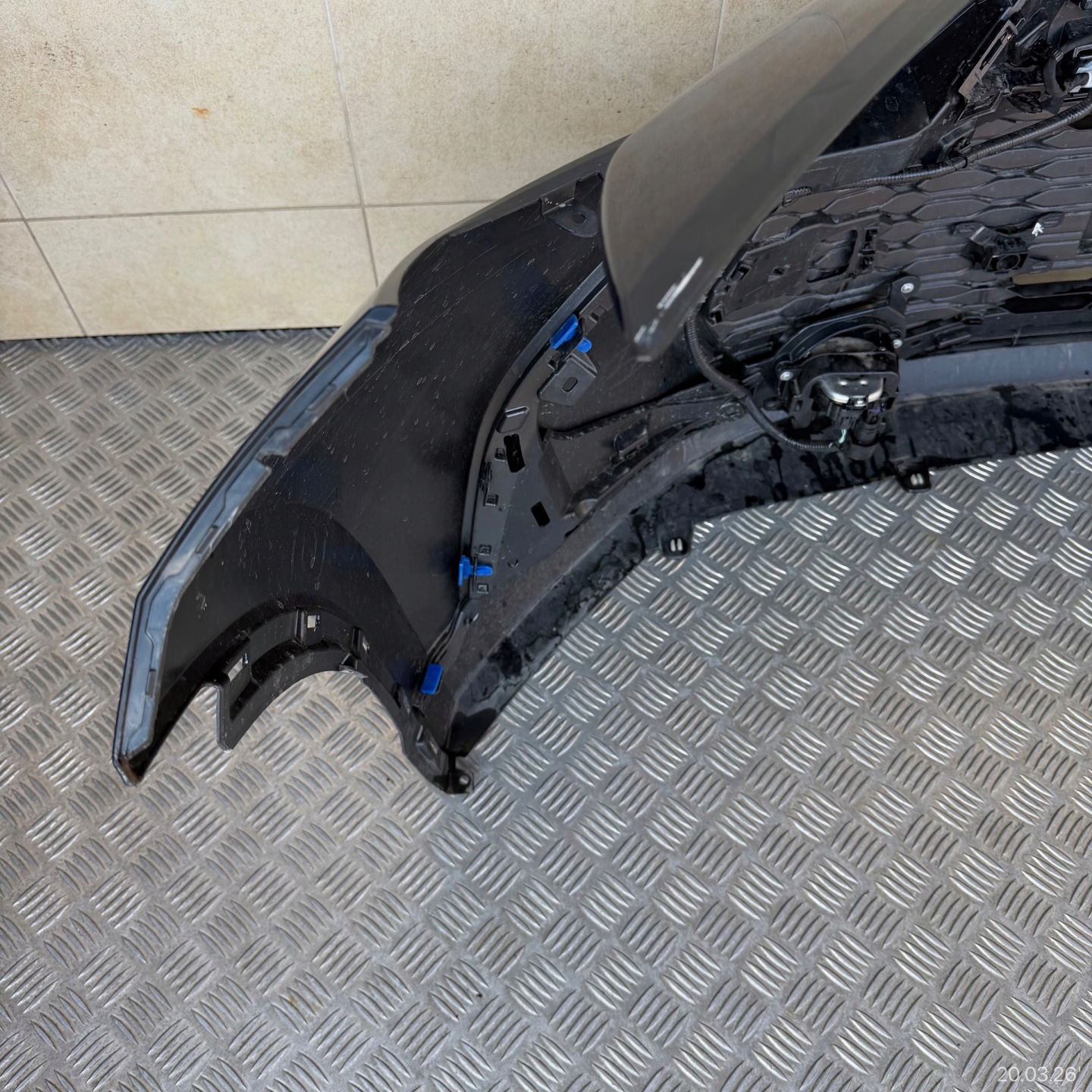 front bumper complete TOYOTA C-HR II 2024 ROK 2 PDC