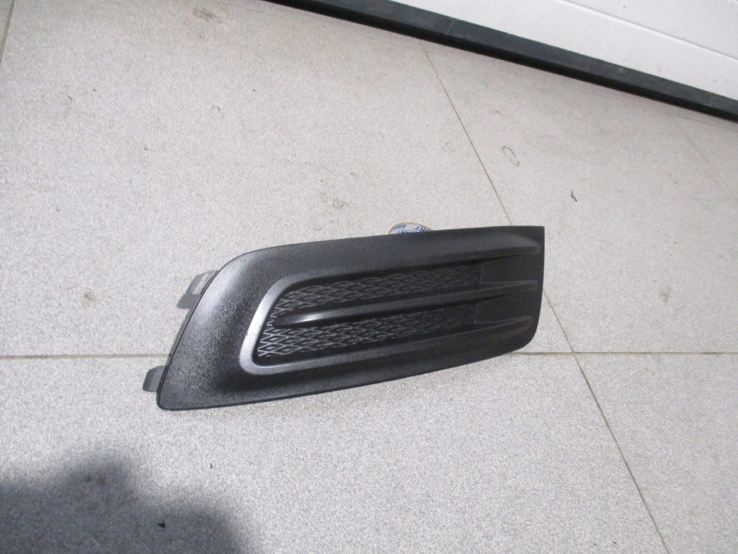 grid of a bumper left front Ford C- MAX II Lift F1CB-R19953-AA