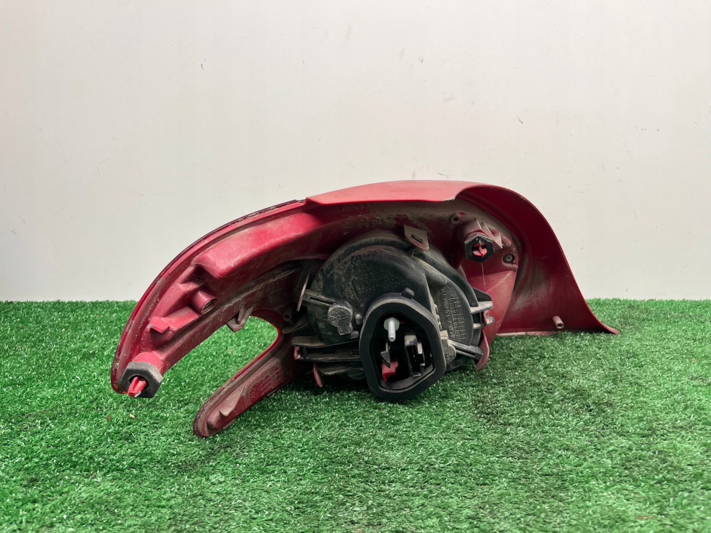 light right rear PEUGEOT 208 9672628380-01
