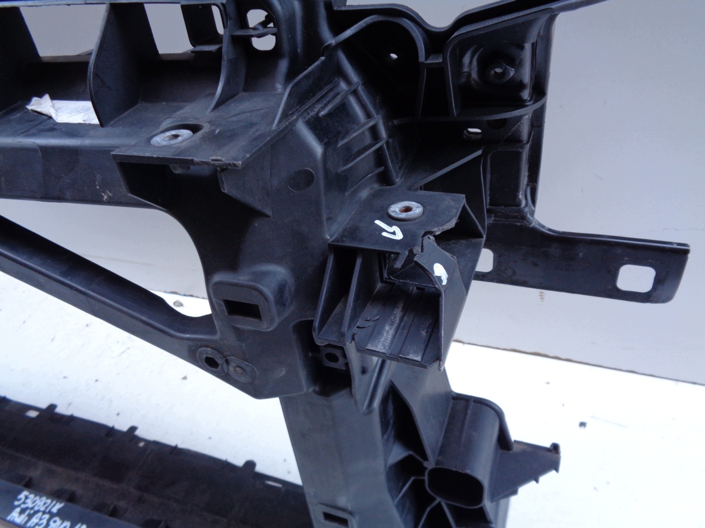 bar, wall front AUDI A3 8V 8V0 12- NR 53082