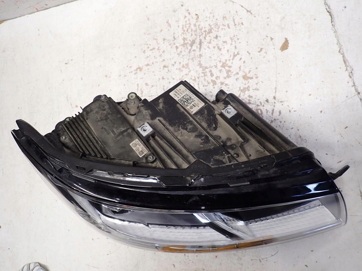 light front front right VW T6 LIFT 2019- FULL LED 7L1941036D