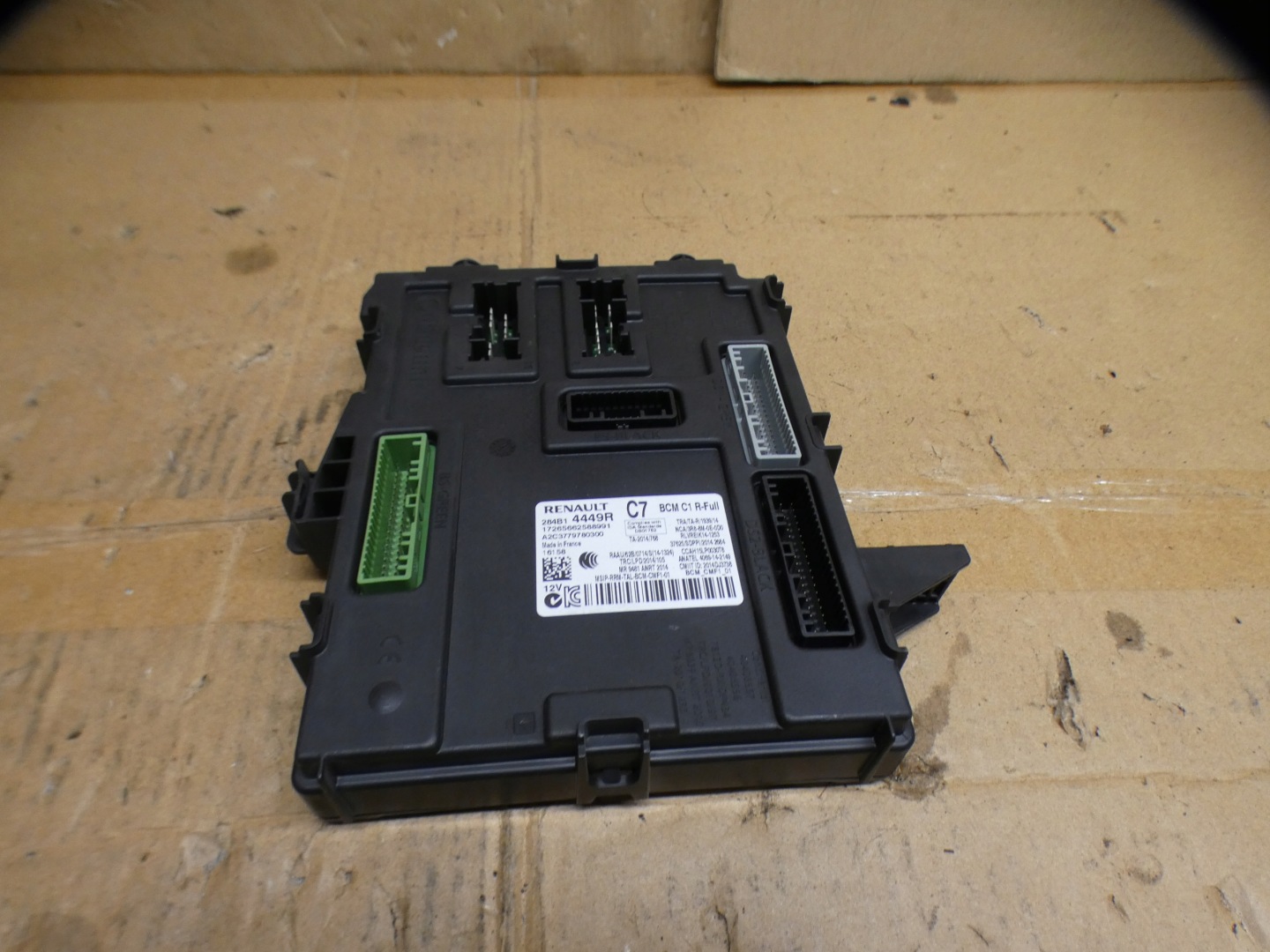 module control unit BCM RENAULT MEGANE IV GT 1.6 TCE 284B14449R
