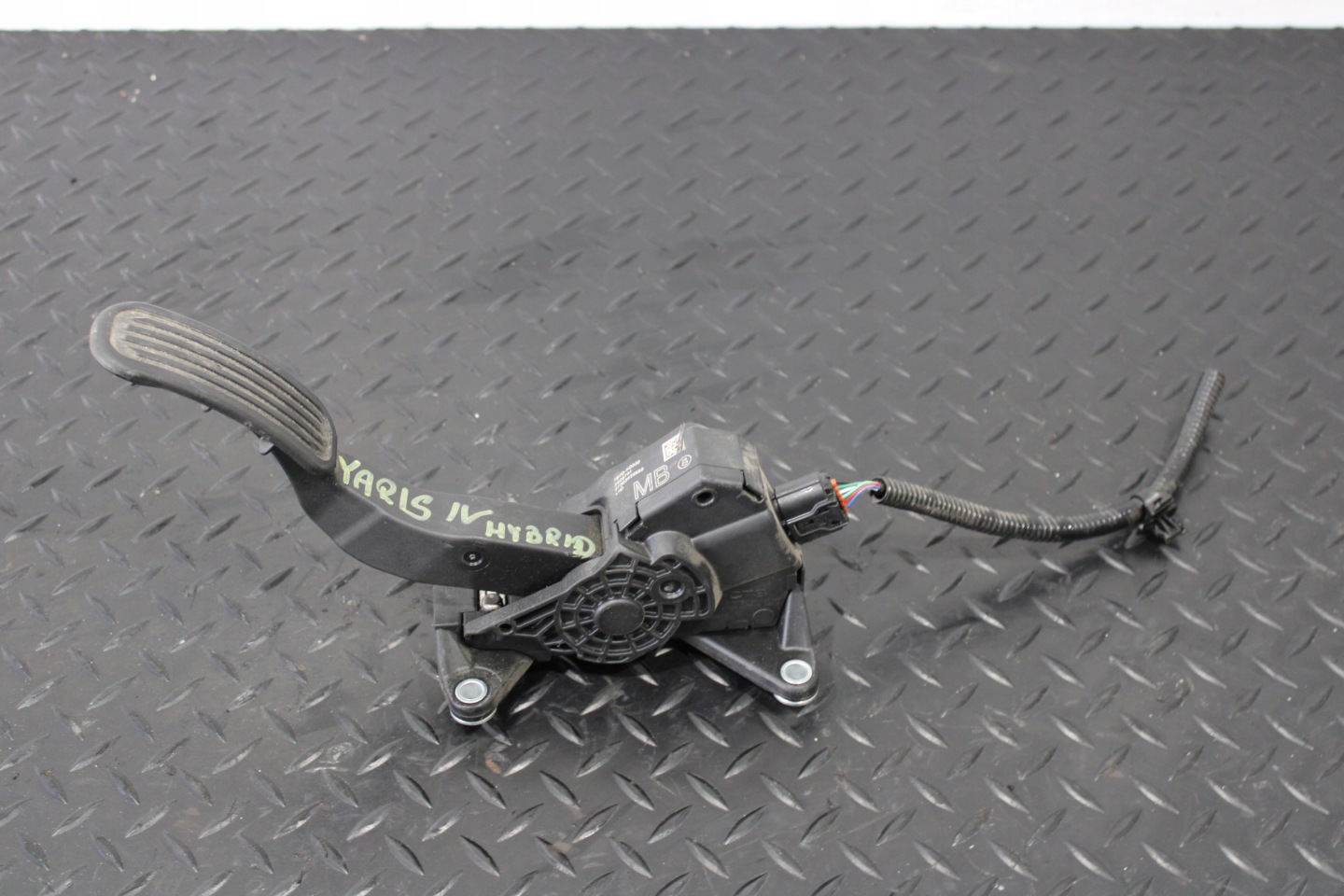 accelerator pedal TOYOTA YARIS IV 4 78110-K0030