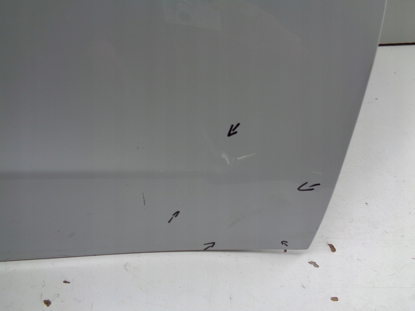 door right front TESLA MODEL Y NR 51905