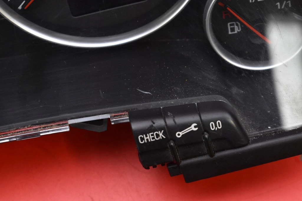 dials dials EU 8E0920900F AUDI A4 B6 2.0 20V 130 KM 00-05