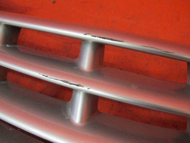 Chrysler PT Cruiser grill grille radiator SREBRNA PS2
