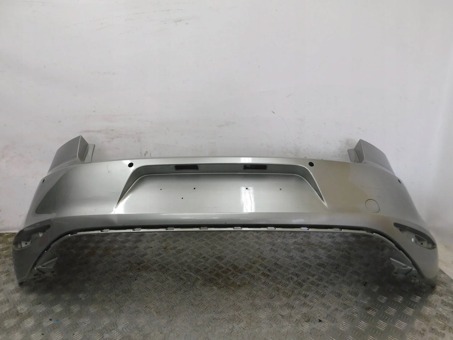 lökhárító far hátsó VW GOLF VII 7 HB PDC