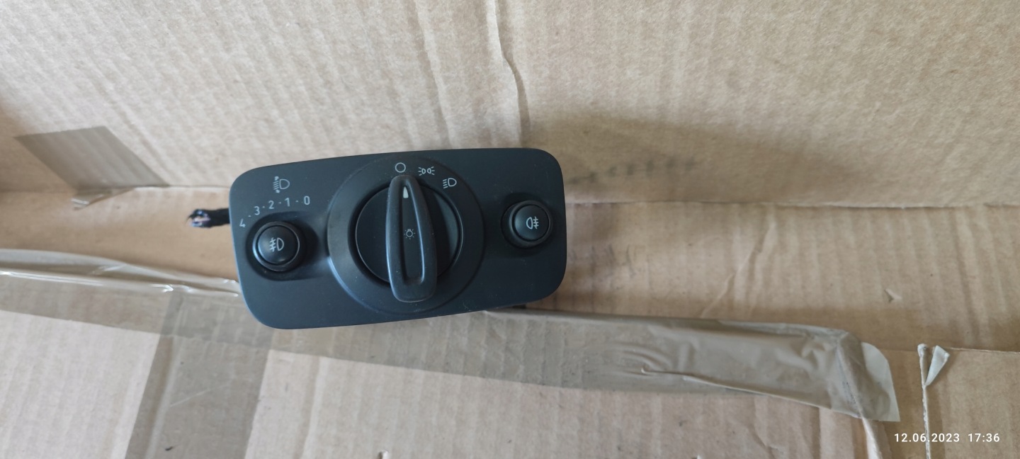 FORD FIESTA MK7 light switch fog lights
