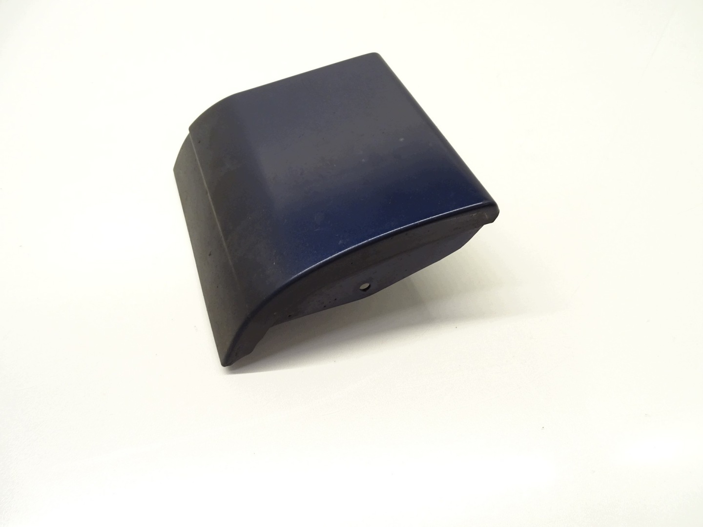 cap right of the threshold AUDI Q7 4L 4L0854960A
