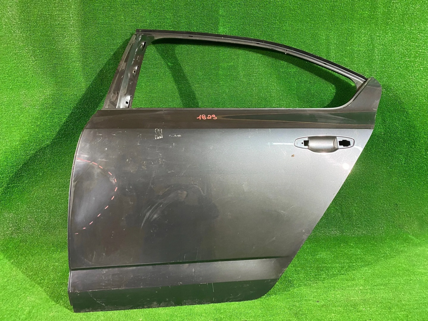 door rear. left SKODA OCTAVIA III sedan