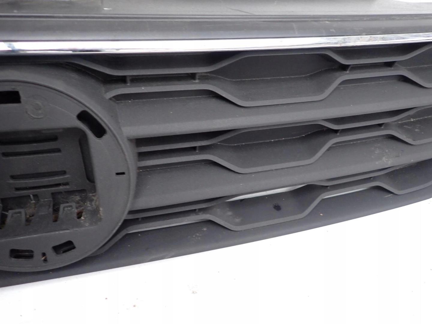 VW T-ROC 17-21 grill grille
