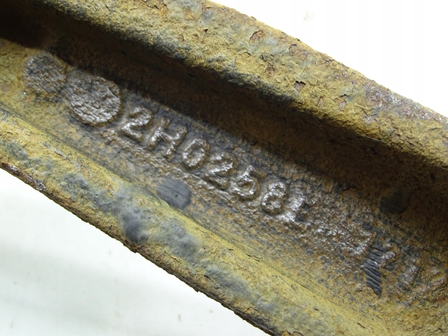 swing right front right front VW AMAROK and 2H 2.0 TDI 2H0258E