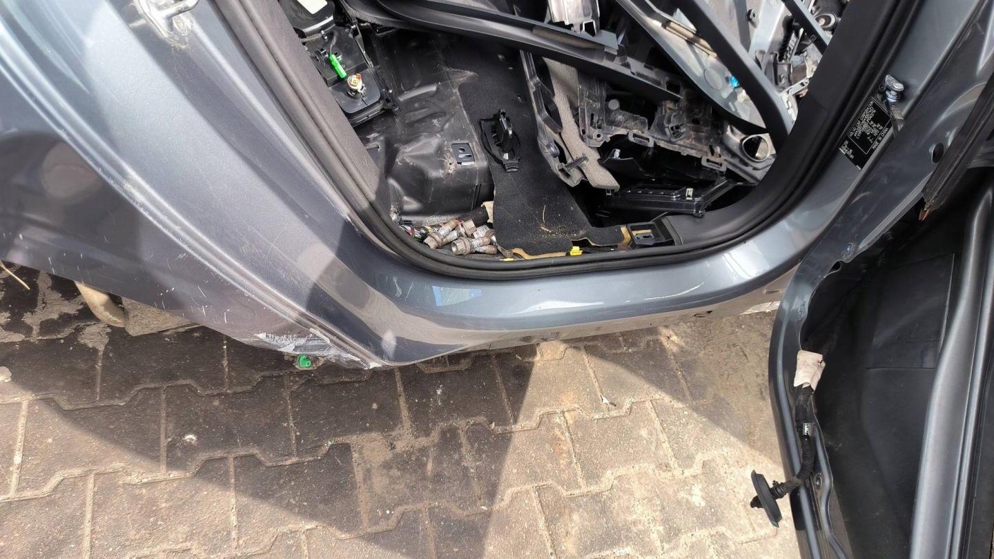 threshold right pillar 714 VOLVO S90
