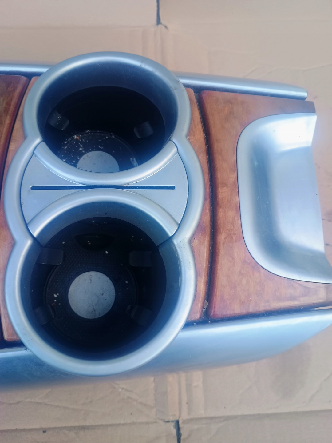 TUNEL central ashtray MERCEDES R W251
