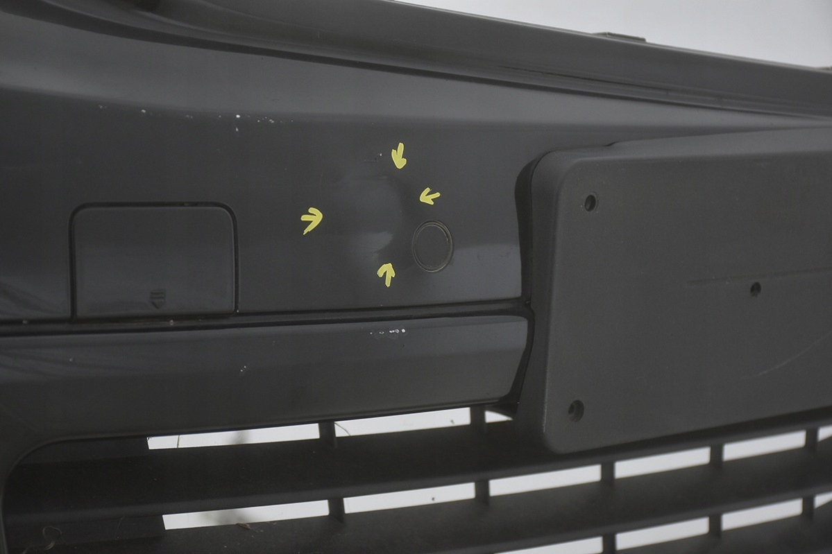 front bumper * front MERCEDES W204 PDC C197