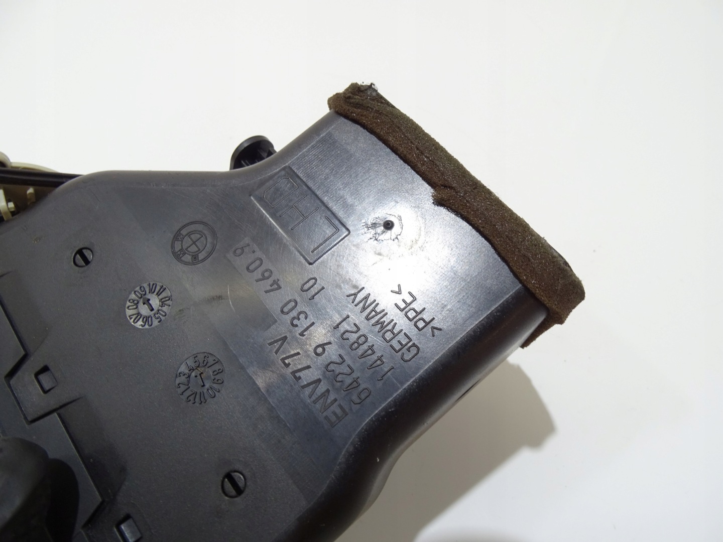 grid air conditioning devices right front BMW E90 E91 EUROPA 9130460 (20186109)