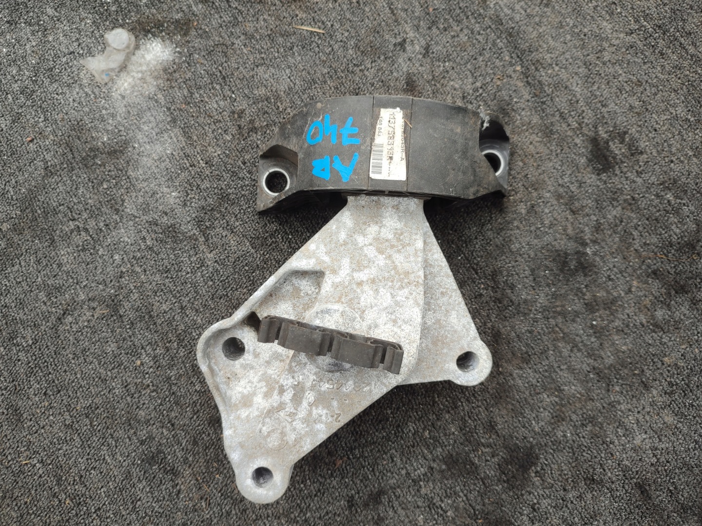 supporto Supporti motore usato captur 0.9 tce 13752043r