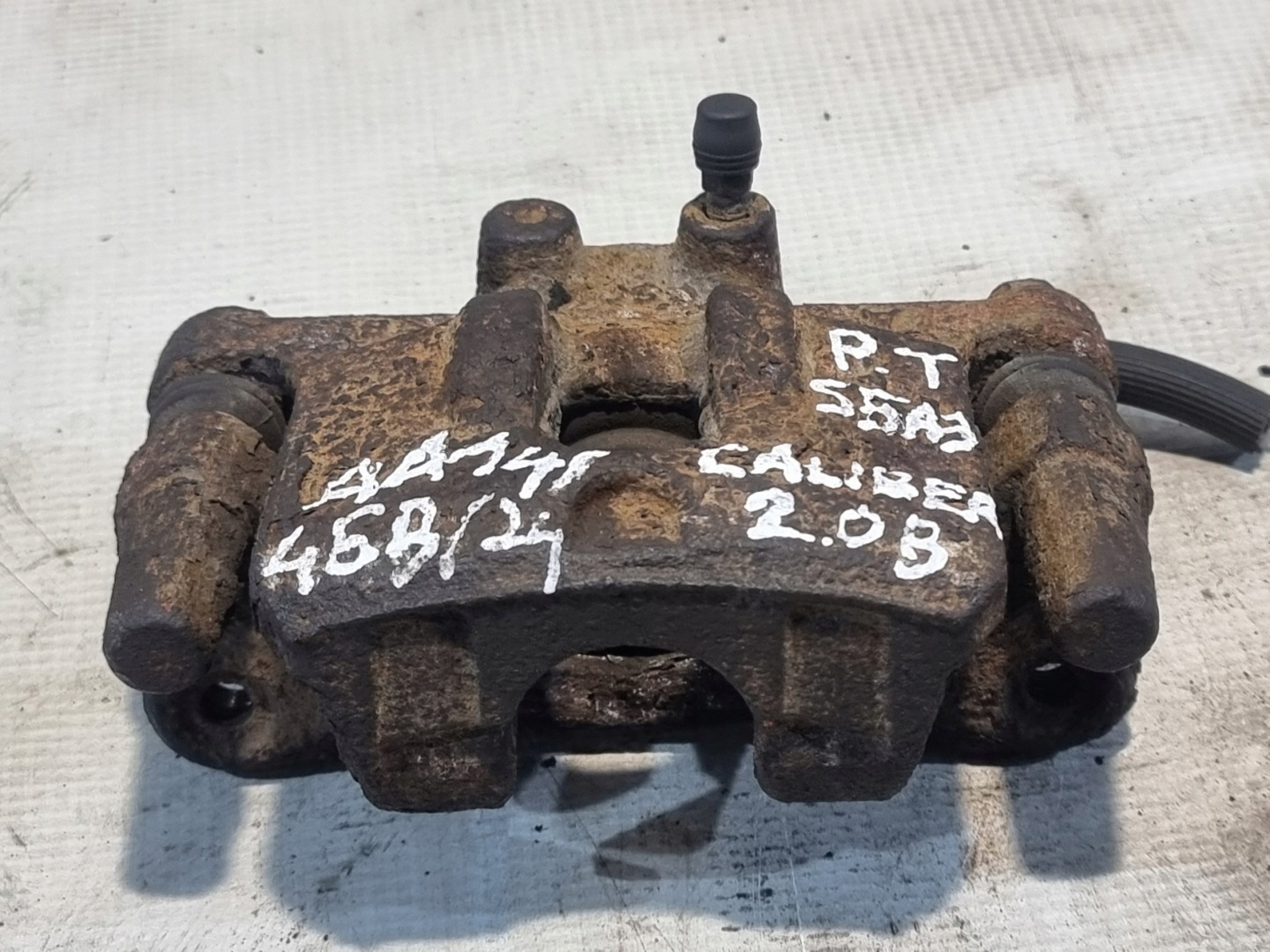 caliper brake right rear part DODGE CALIBER 2.0B 08r