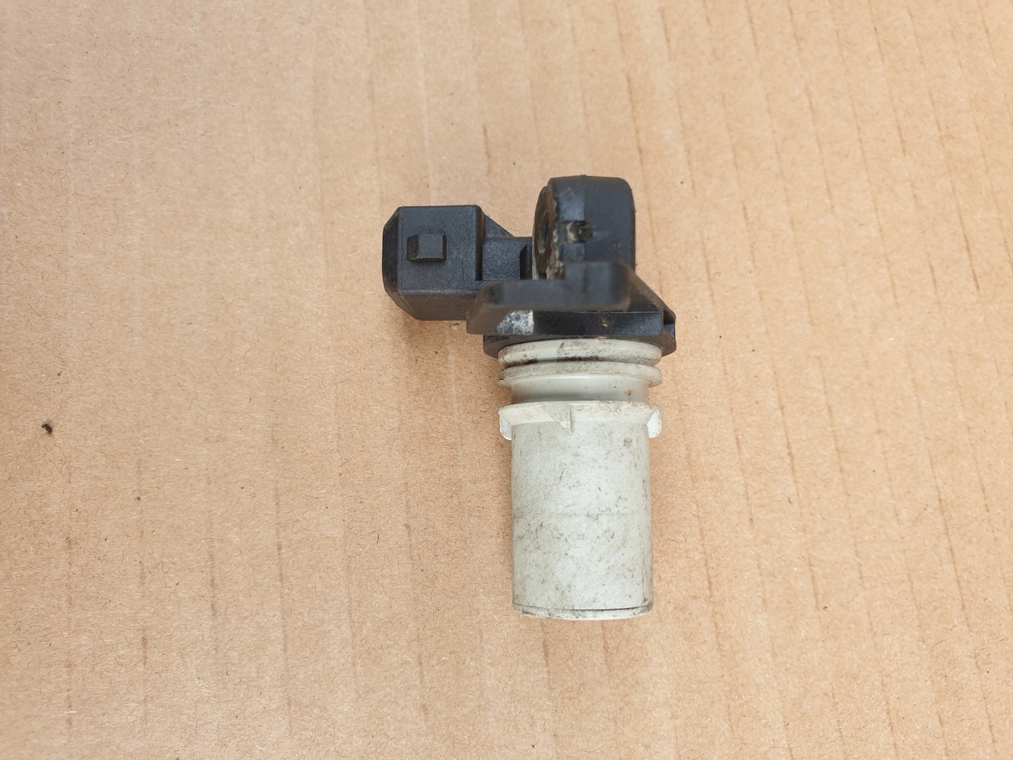 shaft position sensor KARBOWEGO FORD GALAXY 1.8 TDCI OE