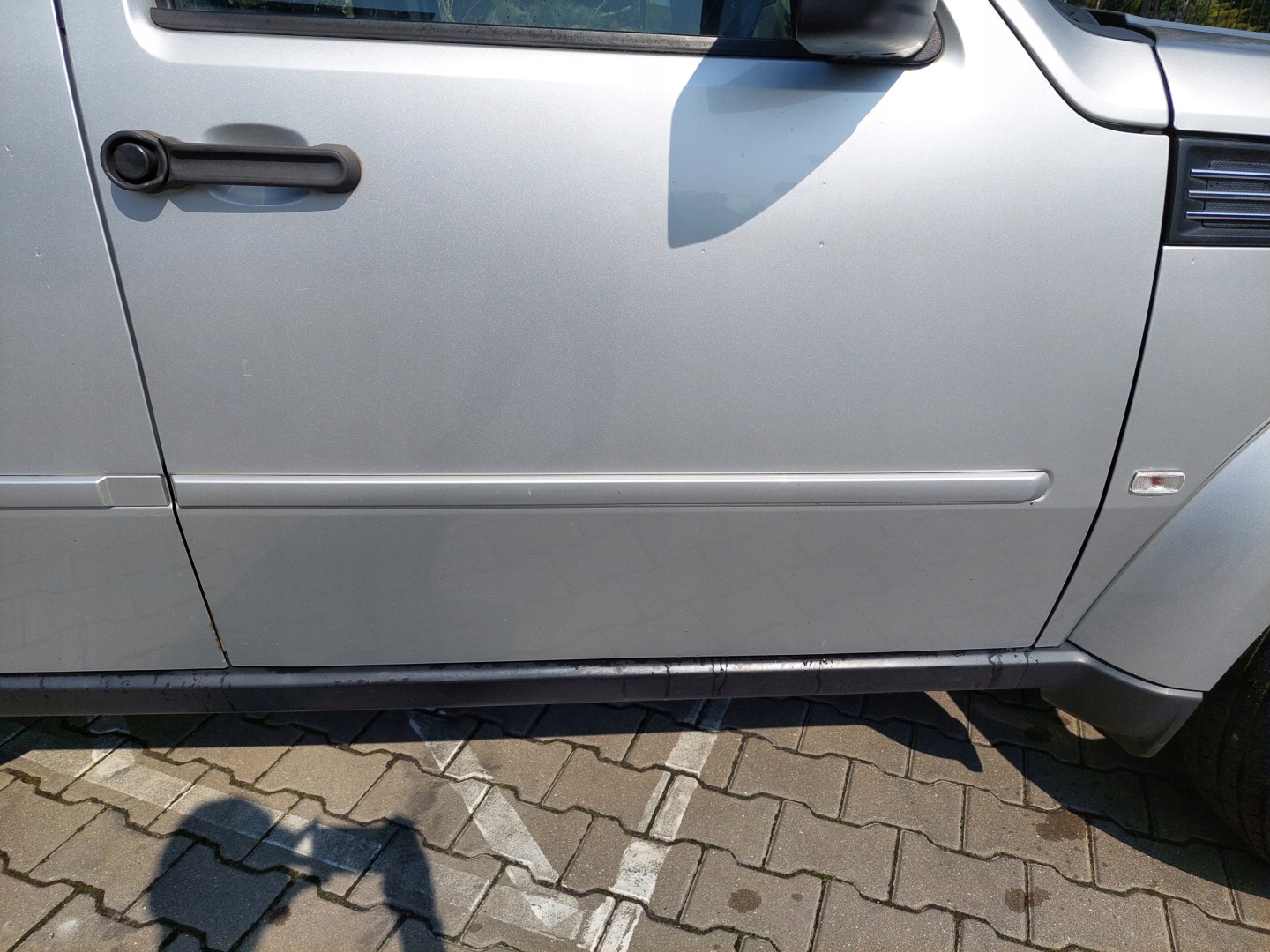 door front rear part left right DODGE NITRO