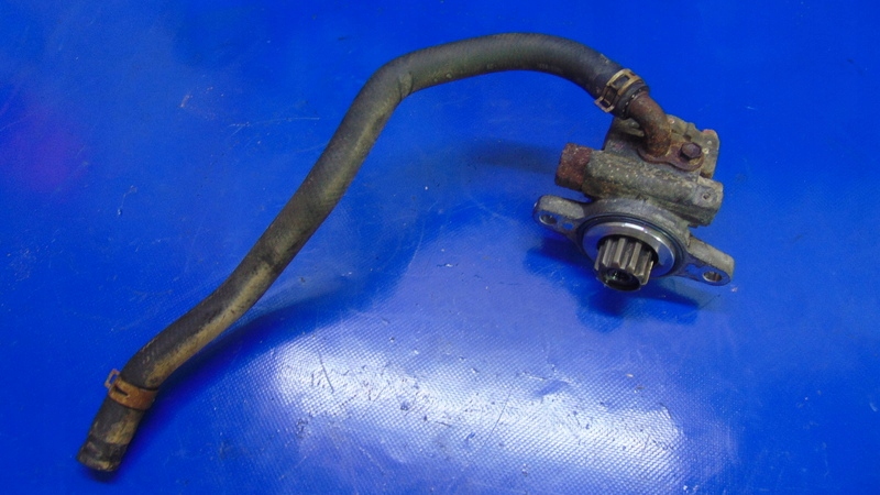 servo pump 2.5 DID TD D4D TOYOTA HILUX VII 05-16R
