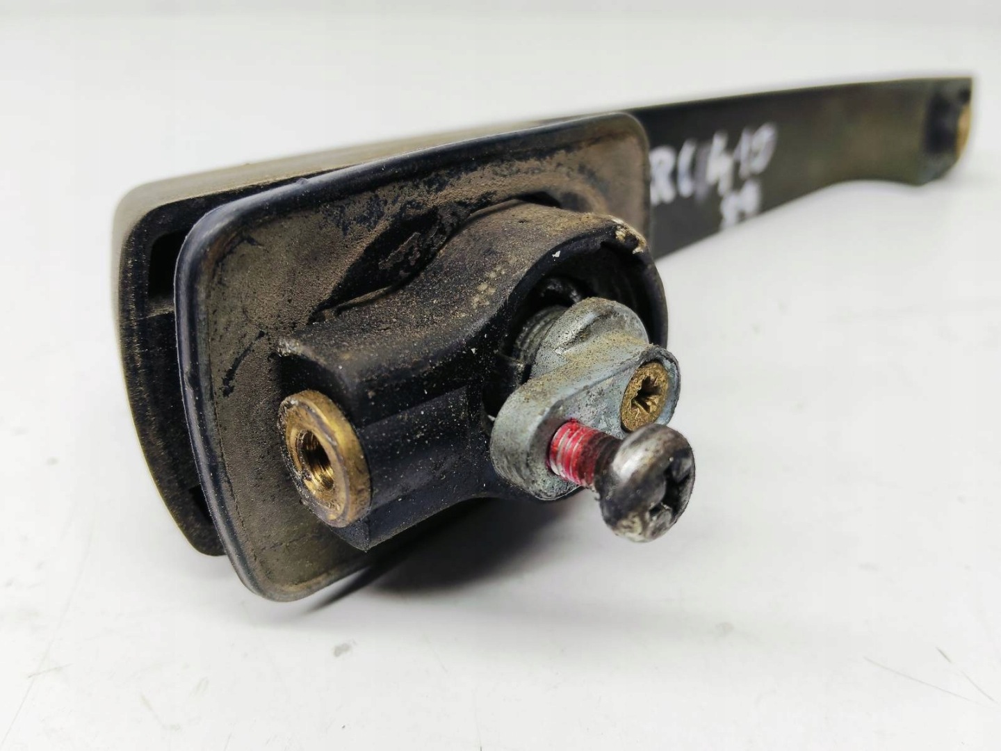 handle door left front MERCEDES-BENZ 410 2.3 89r original