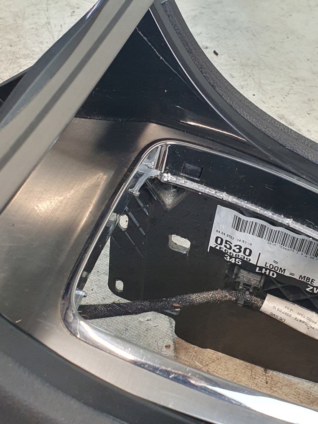 TUNEL central console OE 7S71-A045A20-AX FORD MONDEO MK4 07r. EU
