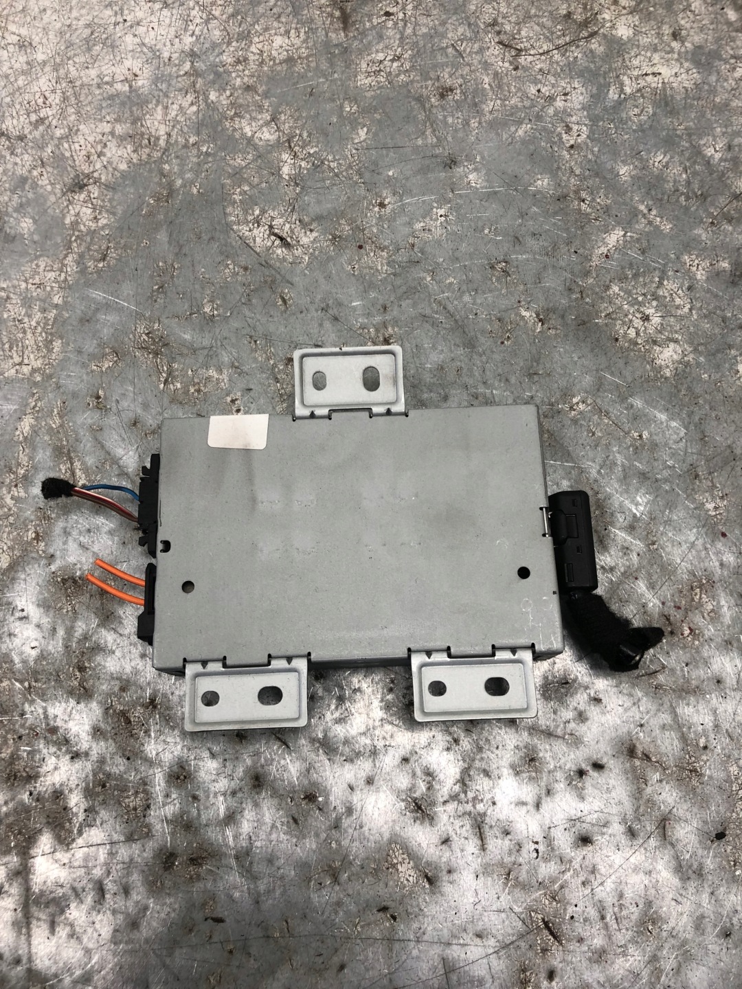 module control unit GSM MERCEDES W204 A2049000300