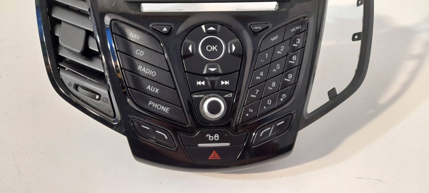 Ford Fiesta MK 7 control panel radia navigation devices C1BT18K811RA R520