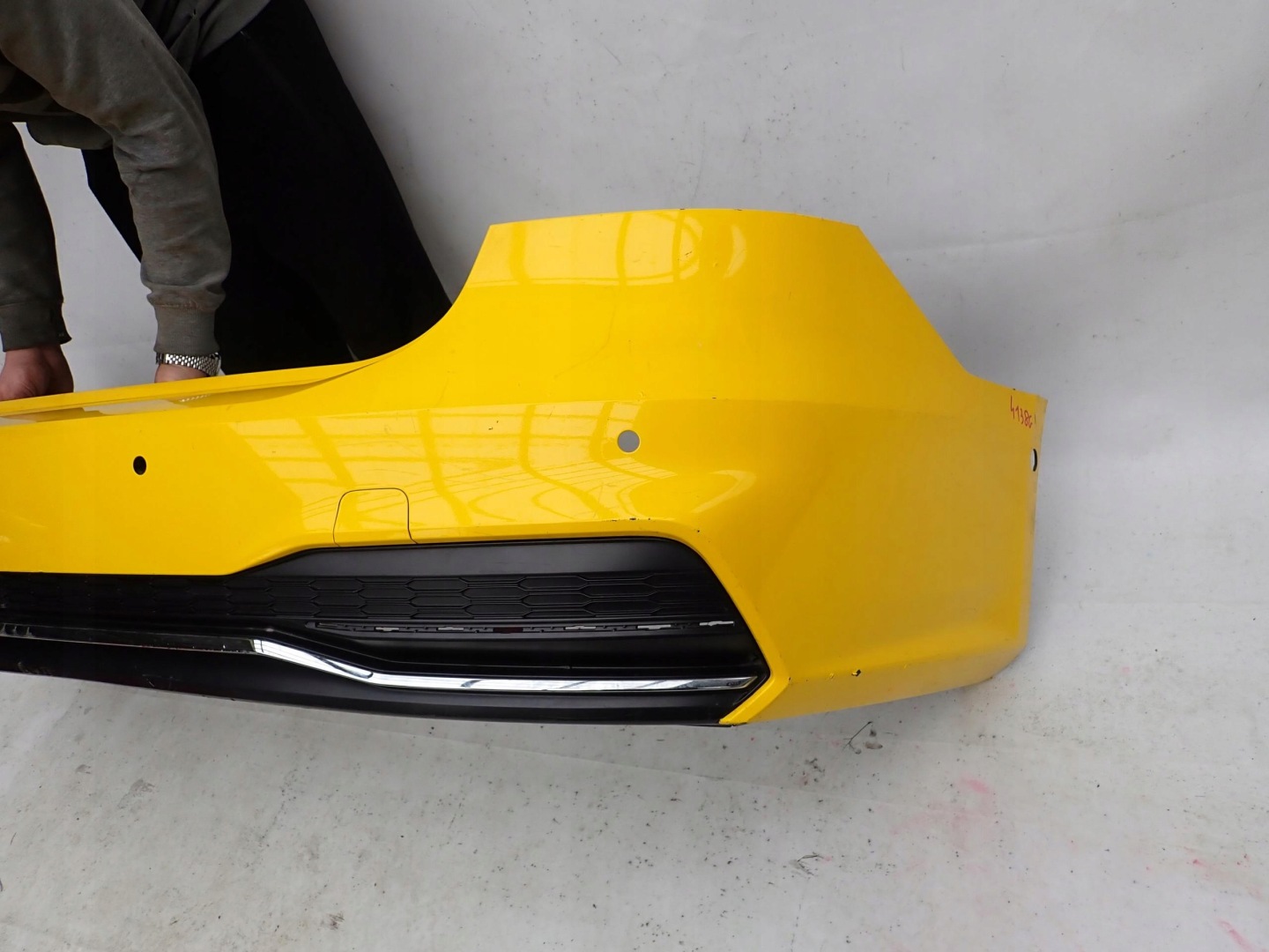 AUDI A7 C8 S-LINE 18- bumper rear part rear 6PDC