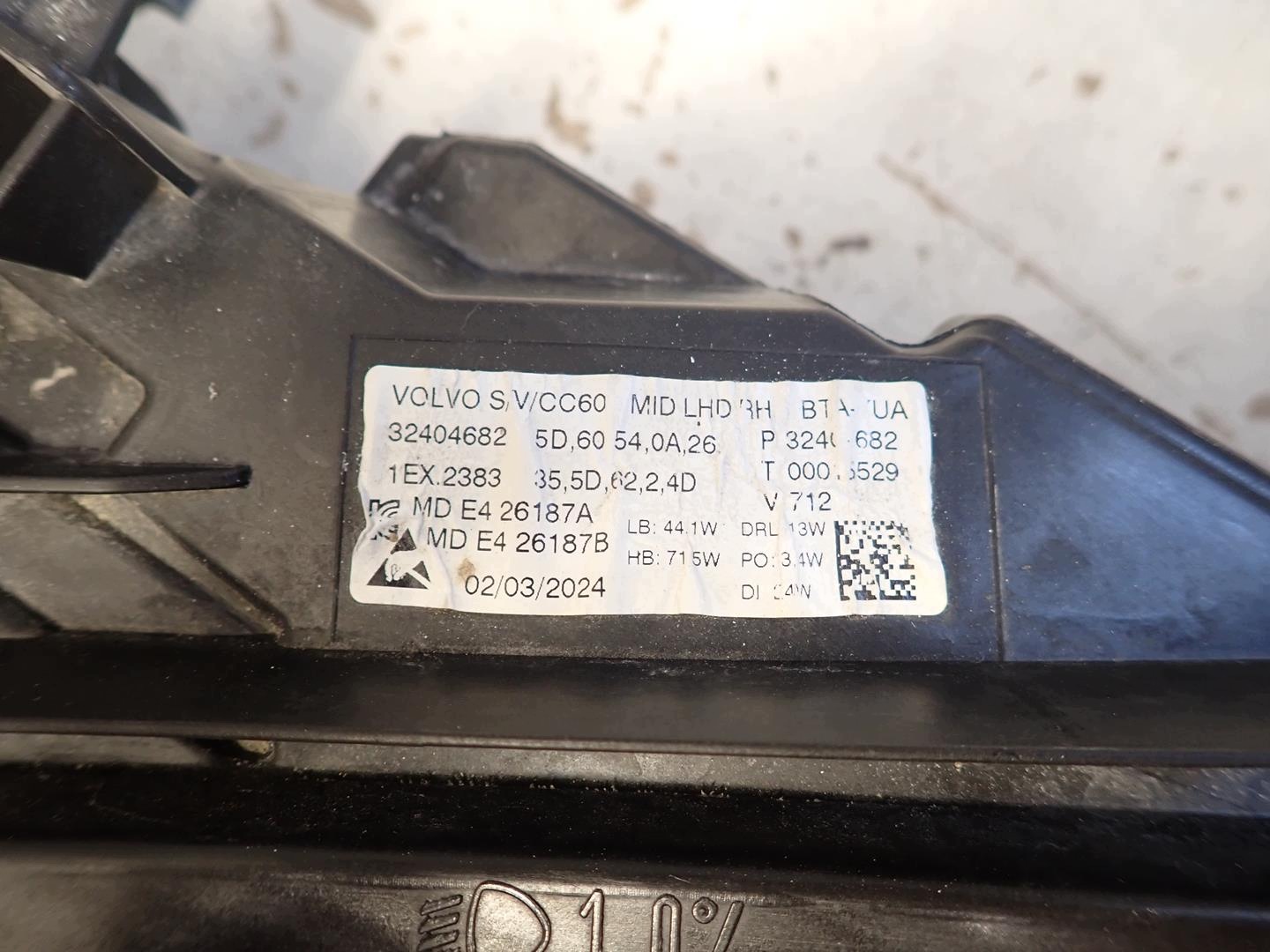 light front front right VOLVO S60 III V60 II 18- FULL LED 32404682