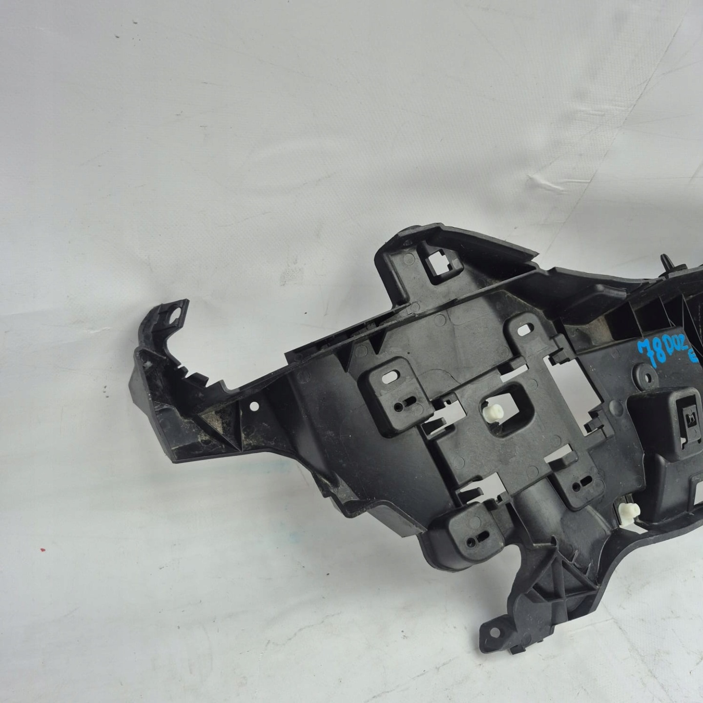 LAND ROVER DISCOVERY V 5 16-> bracket holder support right rear part