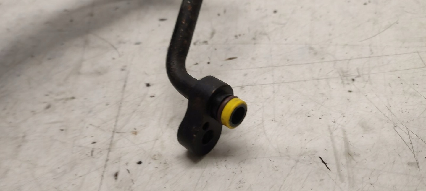 hadice vedení klimatizaci BMW E39 LIFT 3,0TD kombi