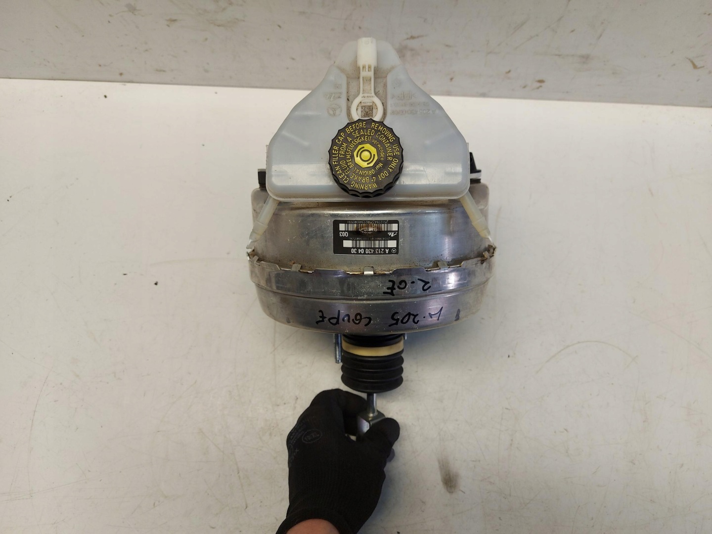 MERCEDES W205 COUPE servo Servofreno oryg