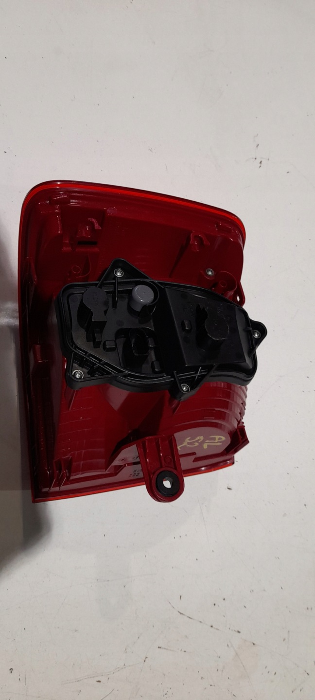 light rear right VW TOURAN II