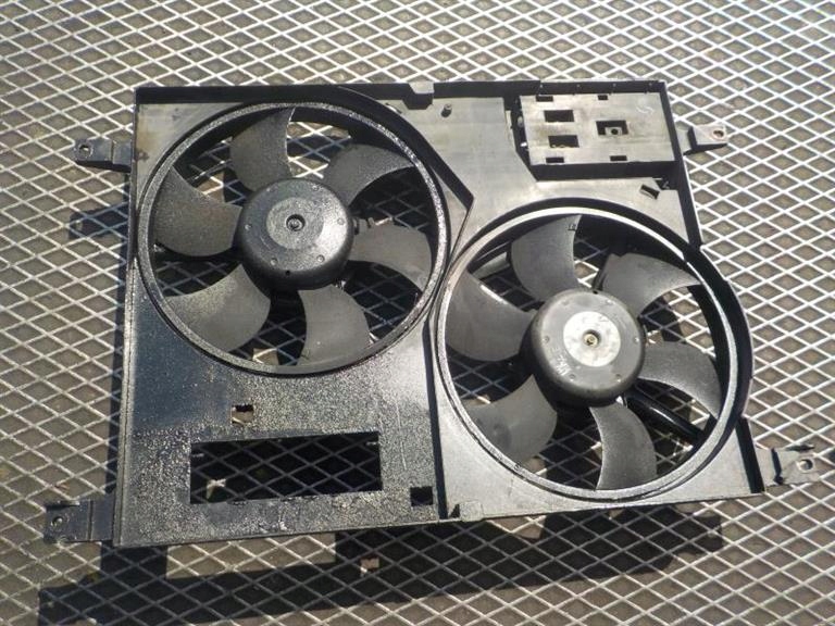 LAND ROVER FREELANDER 2.0 TD fan module radiator 20415496 8240327