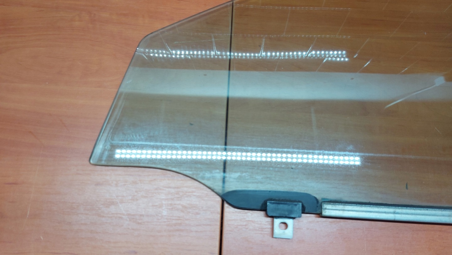window left left front TOYOTA AVENSIS T25 03-09