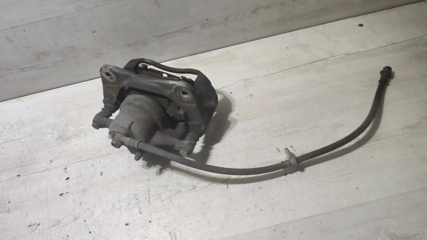 Toyota C-HR and 1.2 19r caliper left front