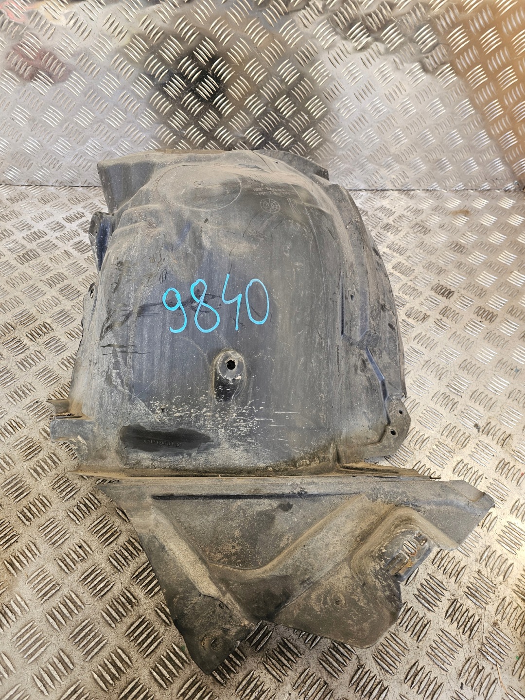 mudguard right front MERCEDES E W212 A2126903130